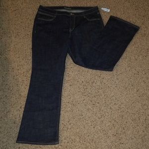 Nwt Womens old navy Jean's